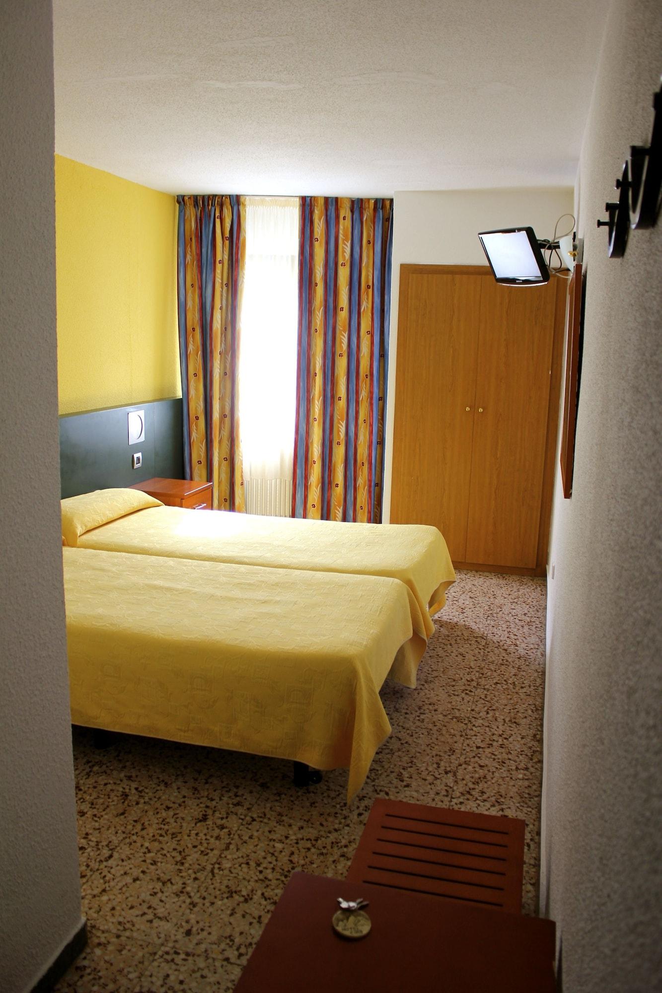 פאס דה לה קאסה Hotel Avanti מראה חיצוני תמונה